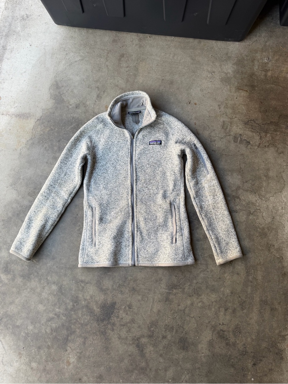 Patagonia Woman’s Gray Full Zip Tech Jacket Regular Fit Size XS